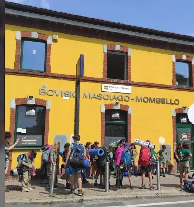 Smile Home! Graziosa Casa Con Parcheggio E Giardino Bovísio-Masciago Milanese Dış mekan fotoğraf